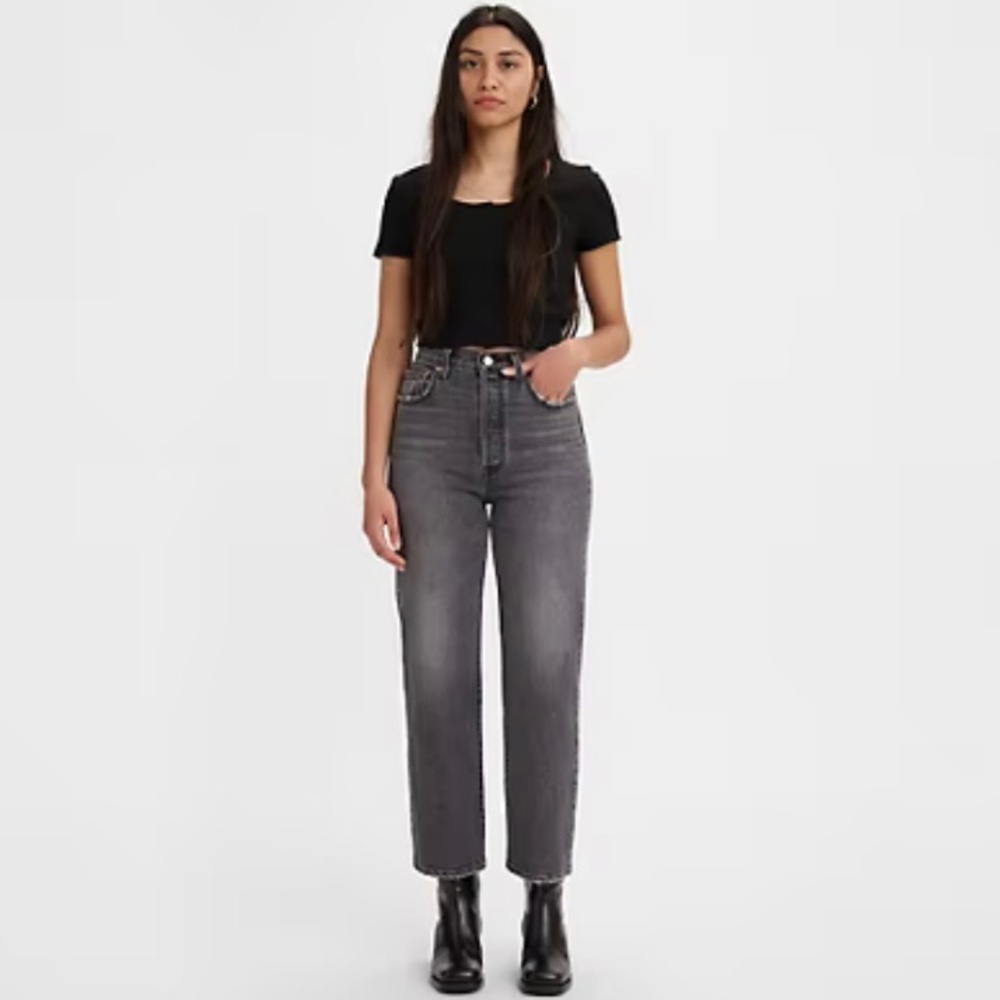 Levi’s Straight Ankle Ribcage faded black denim jeans 25x27